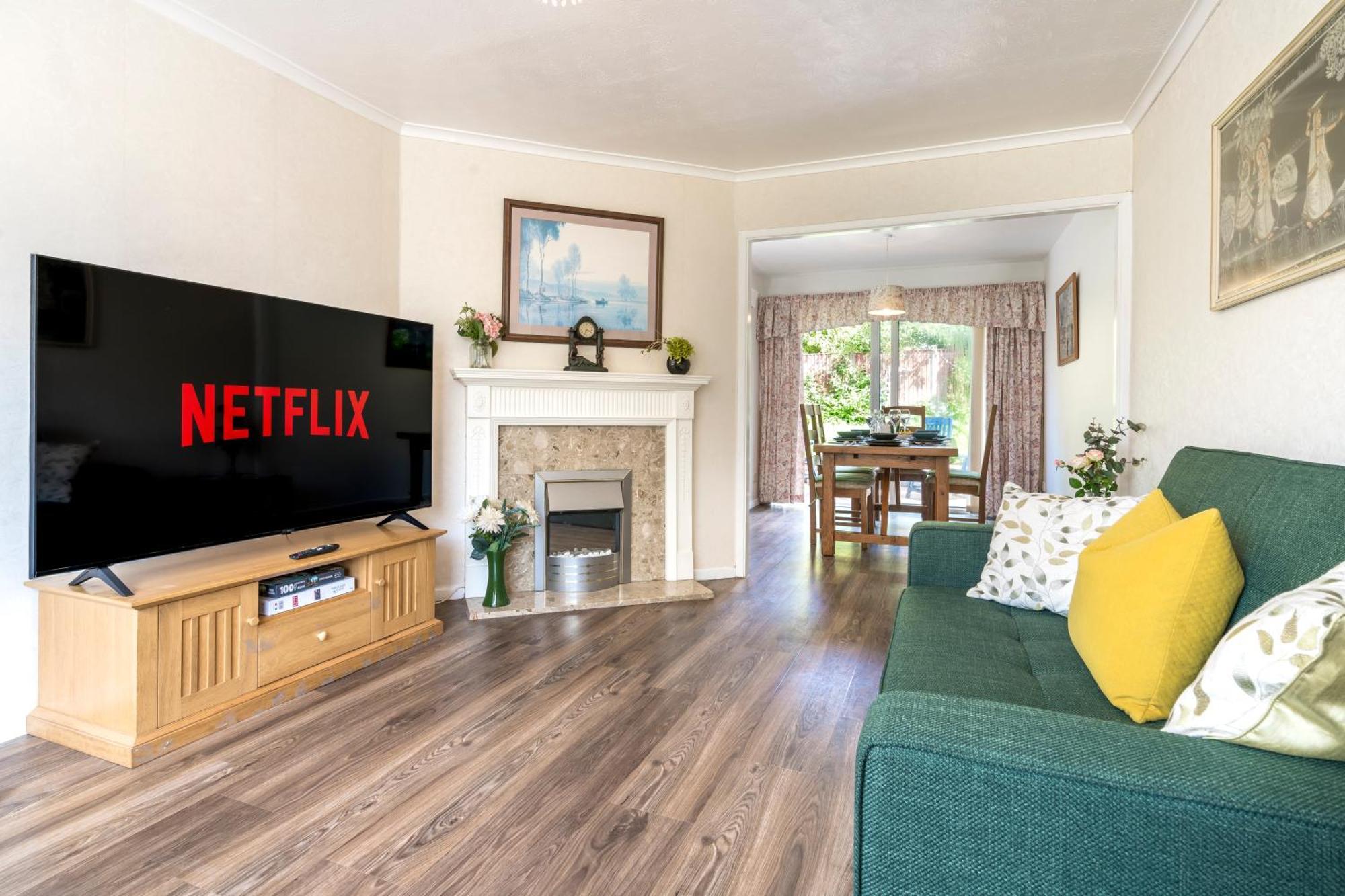 Leicester Oadby 4 Bed Home, 8 Guests, Park 5 Cars Esterno foto
